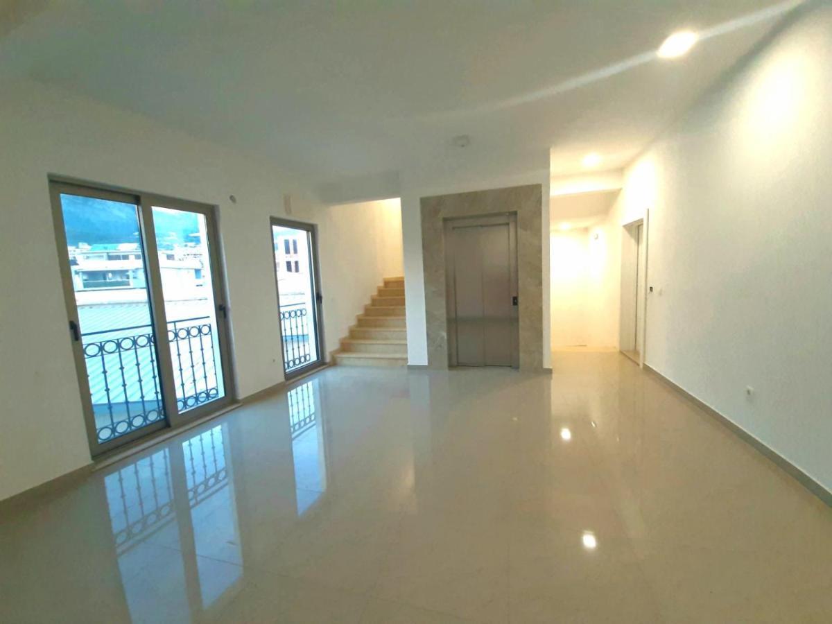 Apolon Apart Šušanj Exterior foto