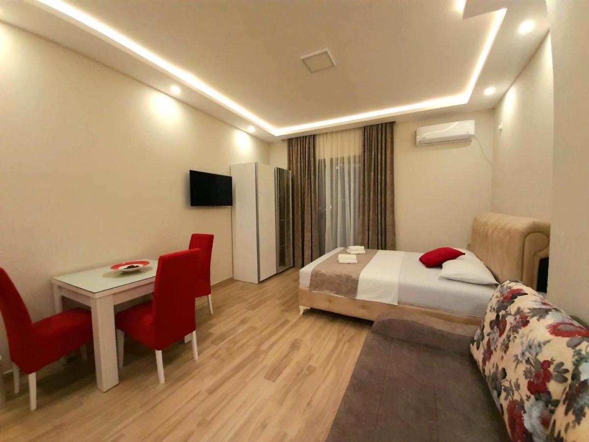 Apolon Apart Šušanj Exterior foto