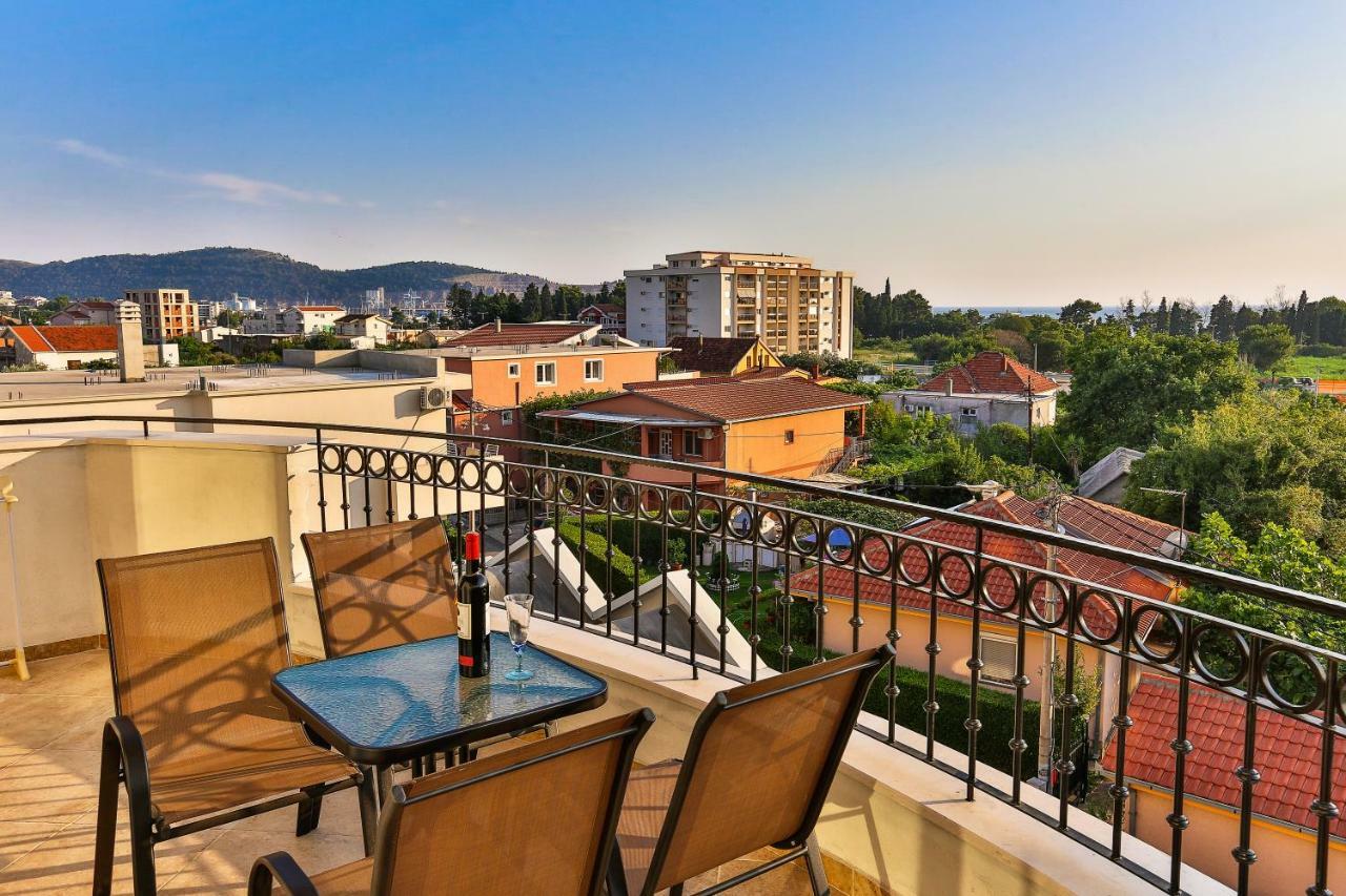 Apolon Apart Šušanj Exterior foto